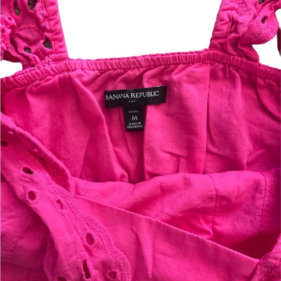 Banana Republic Fuschia Petite Textured Eyelet Peplum Top size MP - Picture 4 of 4